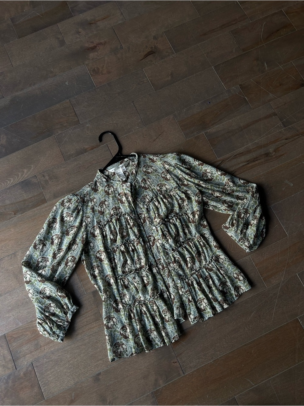 Max Studio Green Paisley Ruffle Button-Up Blouse